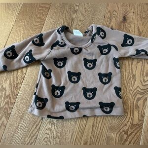 Teddy bear sweatshirt from Spearmint baby.